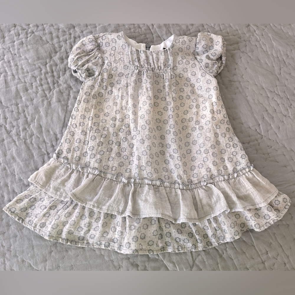 LOKI by Cadeau Beige Gray Ruffle Dress Zip Back Size 80 (approx 9-12 months)